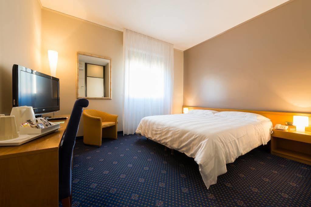 Hotel Terme Vittorio Veneto Luaran gambar